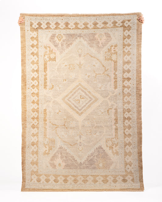 Genuine Oushak Oriental Rug, R10023