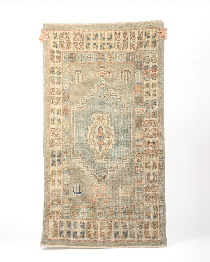 Genuine Oushak Oriental Rug, R10027